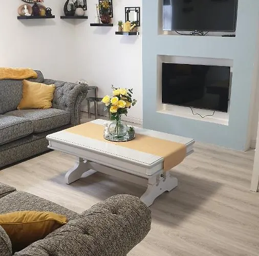 Lower Main Street * Letterkenny